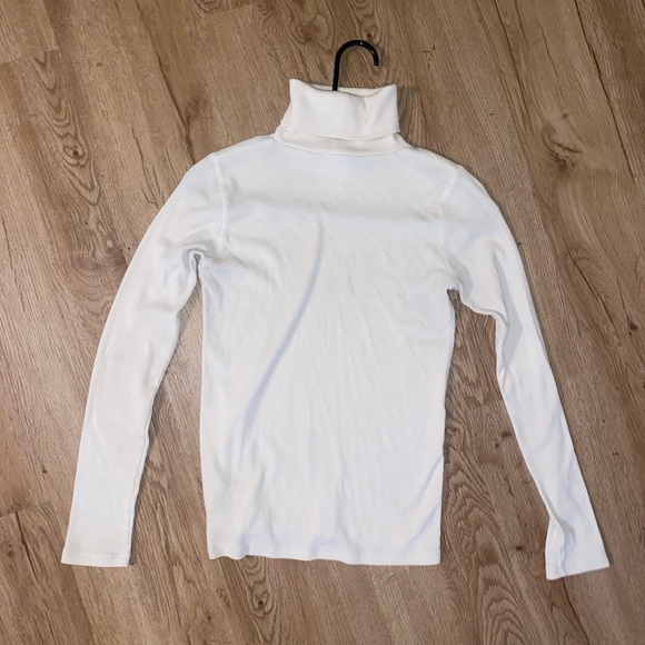 Ralph Lauren Cream Turtle Neck - Picture 6 of 6
